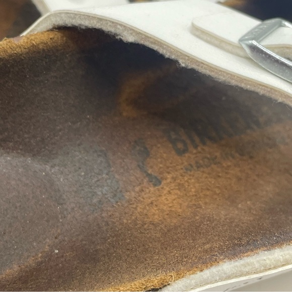 Birkenstock Arizona Slide Sandals White Leather Women’s Sz 7 EU 38 - Picture 6 of 9